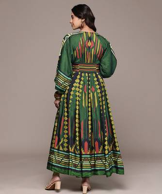 Green printed viscose gown 3