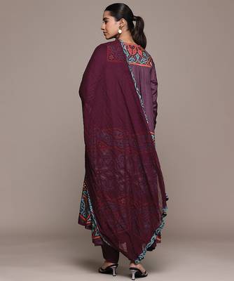 Wine printed viscose kurta set 3