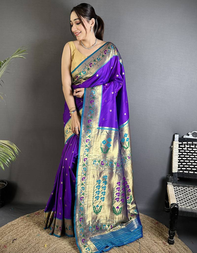 Women purple ikkat floral motifs lichi silk saree