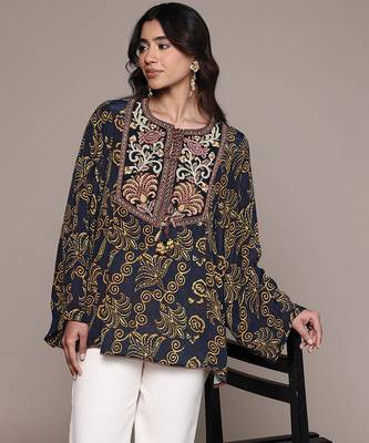 Black printed crepe kurti 4