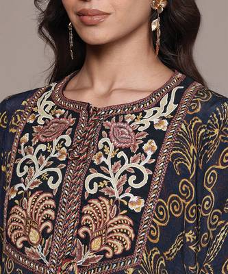 Black printed crepe kurti 5
