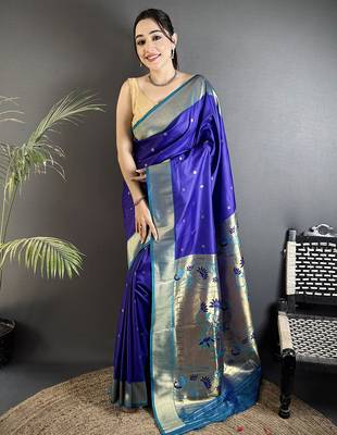 Women royal blue peacock motifs lichi silk blend saree 1