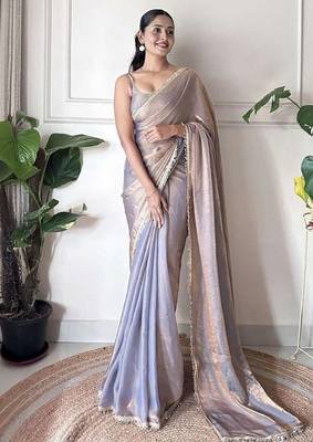 Women fandy silk blend grey zari lace work saree 4