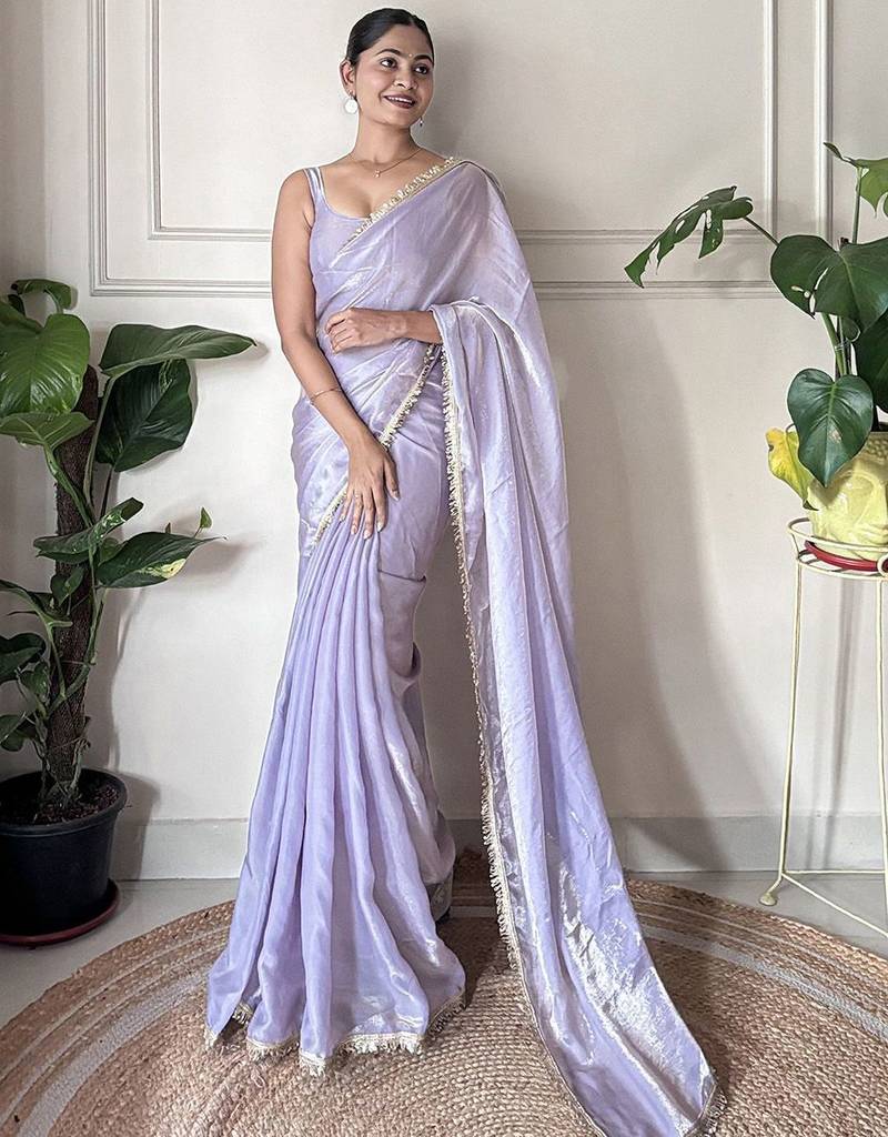 Women fandy silk lavender zari lace work saree