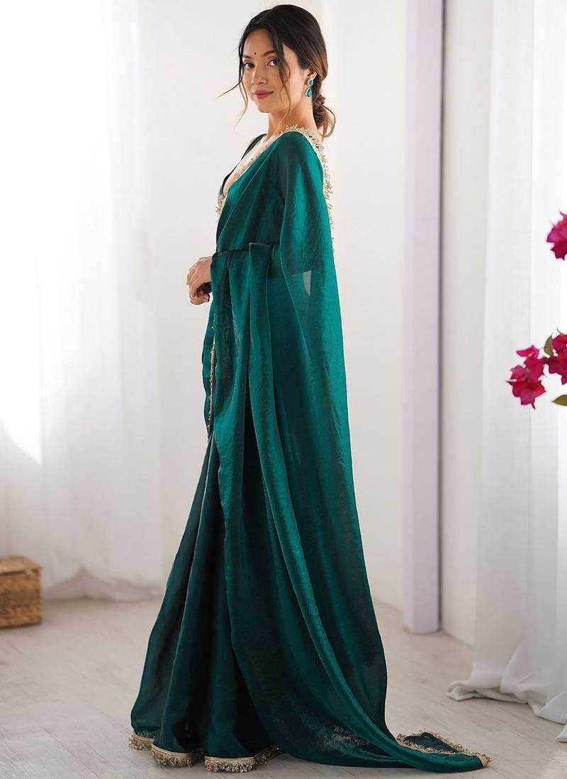 Women fandy silk ramagreen zari lace work saree