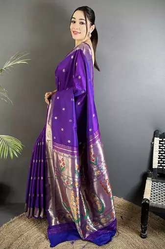 Women purple floral ikkat motifs lichi silk saree