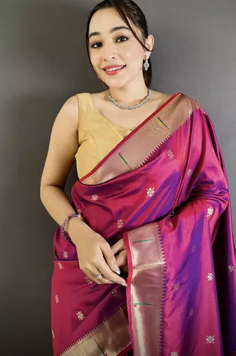 Women magenta floral ikkat motifs lichi silk saree