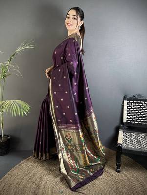 Women wine floral ikkat motifs lichi silk blend saree 2