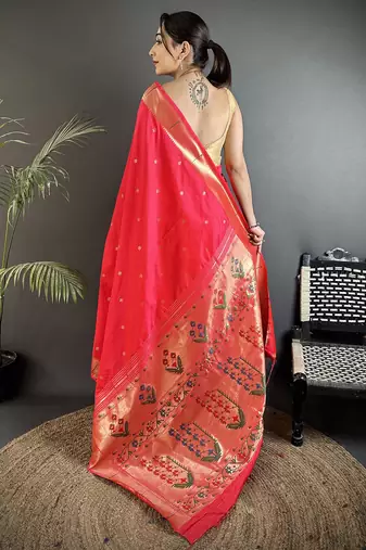 Women rani pink floral ikkat motifs lichi silk saree