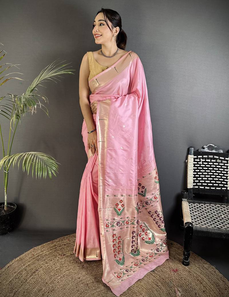 Women baby pink floral ikkat motifs lichi silk saree