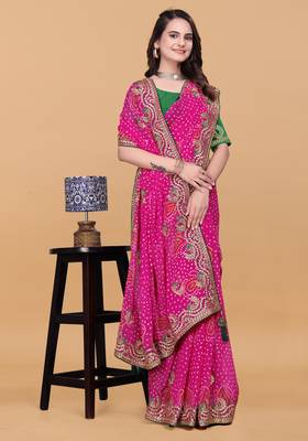Women gorgette pink zari lace work saree 1
