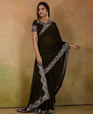 Women gorgette mehendi zari lace work saree 3