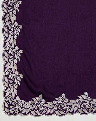 Women gorgette wine zari lace work saree 2