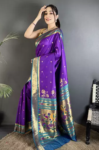 Women purple floral motifs lichi silk saree