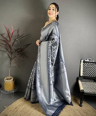 Women blue floral motifs soft silk saree 2