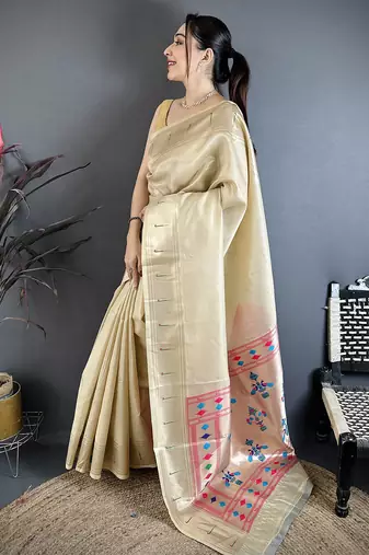 Women beige solid tissue saree