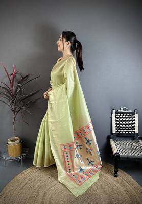 Women light green solid tissue saree 2
