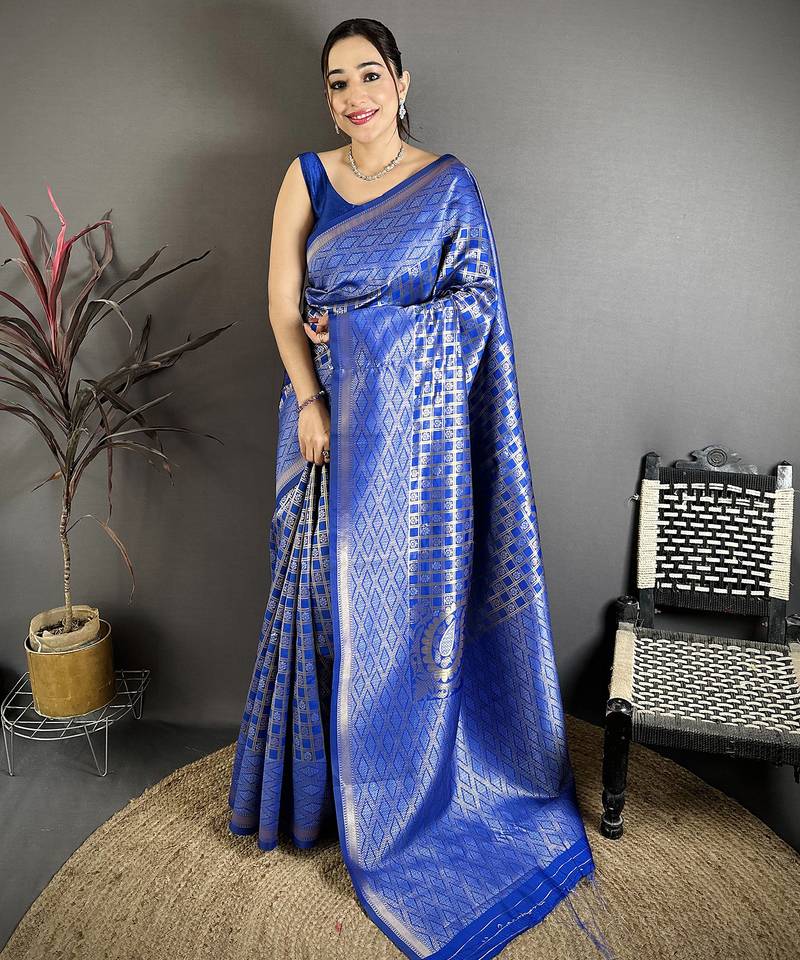 Women royal blue geometric woven design soft silk saree