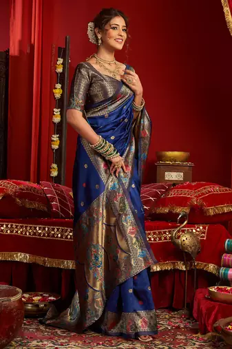 Women royal blue floral motifs silk blend saree