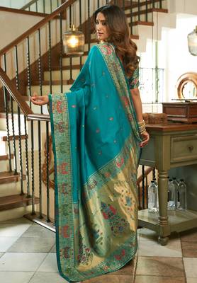 Women teal peacock motifs silk blend blend saree 3