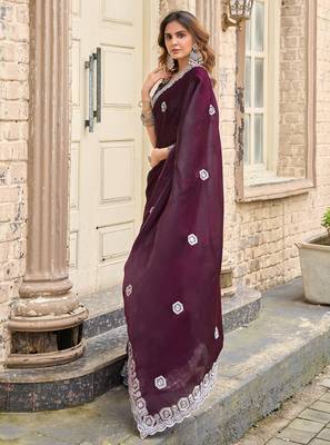 Women wine geomatric shimmer chiffon saree 3