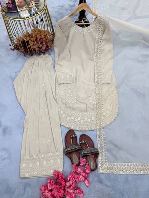  party wear crepe top with farshi palazzo & organza dupatta set 4