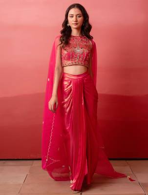 Glossy pink pre-draped skirt with handwork blouse & dupatta 2