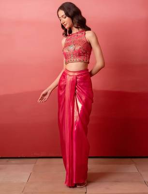 Glossy pink pre-draped skirt with handwork blouse & dupatta 3