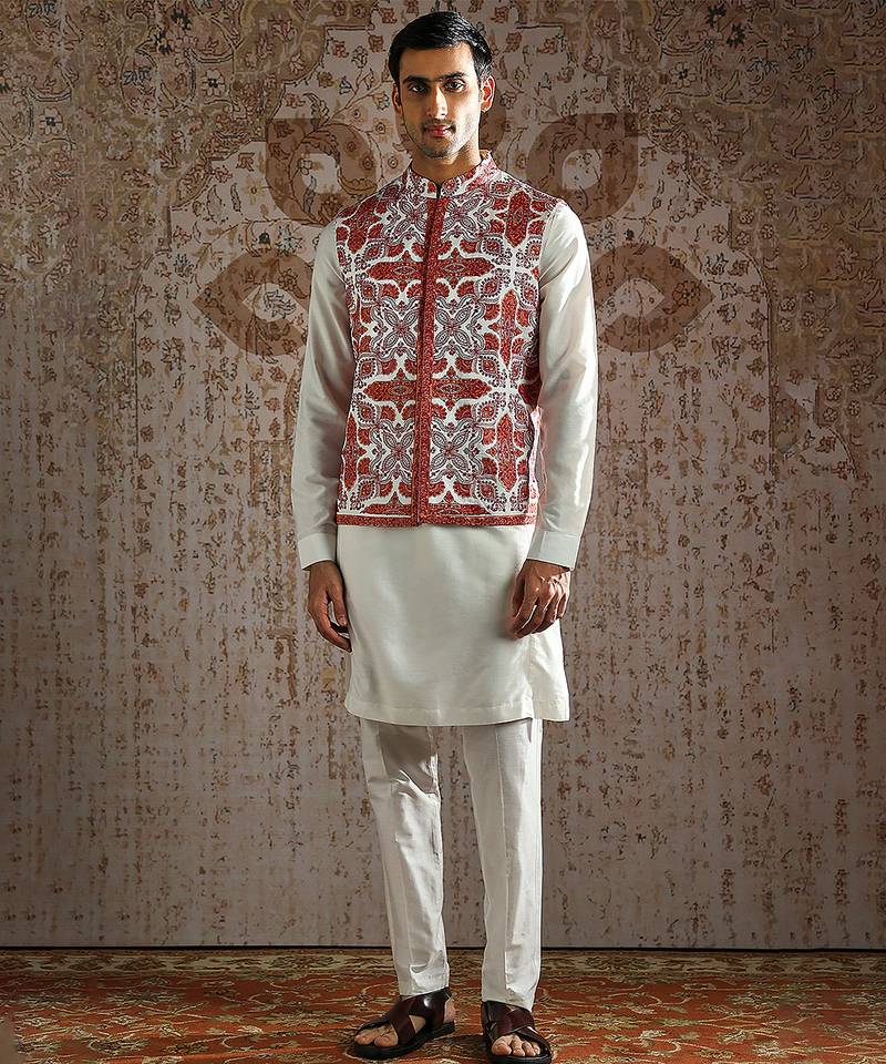 Red embroidered pashmina kurta bundi set