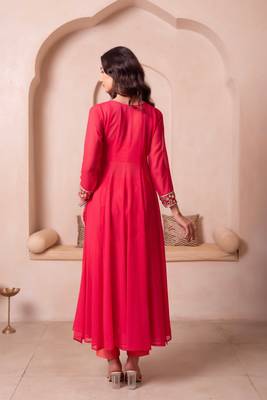 Kesari mirror work kurta set with blouse & pant 3