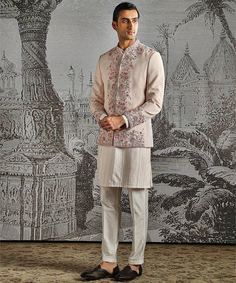 Dusty Pink embroidered linen bandhgala set