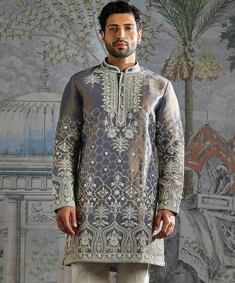 Grey embroidered tissue kurta set 3