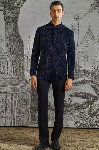 Blue embroidered velvet bandhgala set
