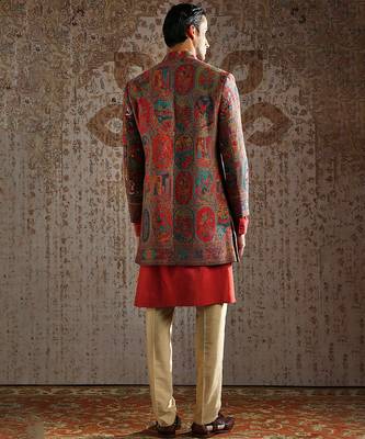 Red embroidered pashmina indo western set 5