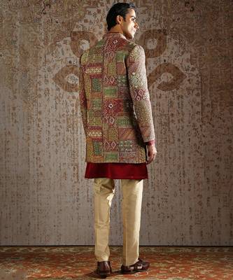 Maroon embroidered pashmina indo western set 5