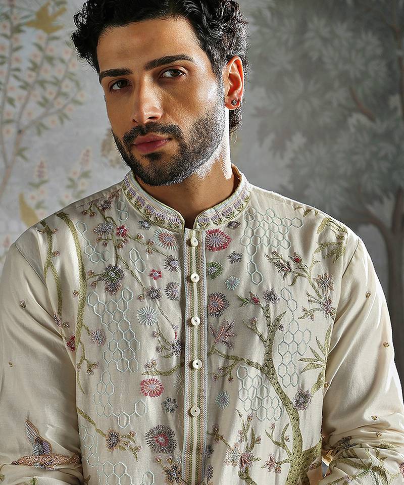 Ivory embroidered chanderi silk kurta set
