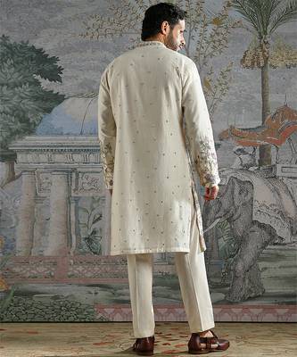 Ivory embroidered chanderi silk kurta set 5