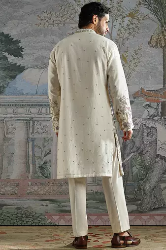 Ivory embroidered chanderi silk kurta set