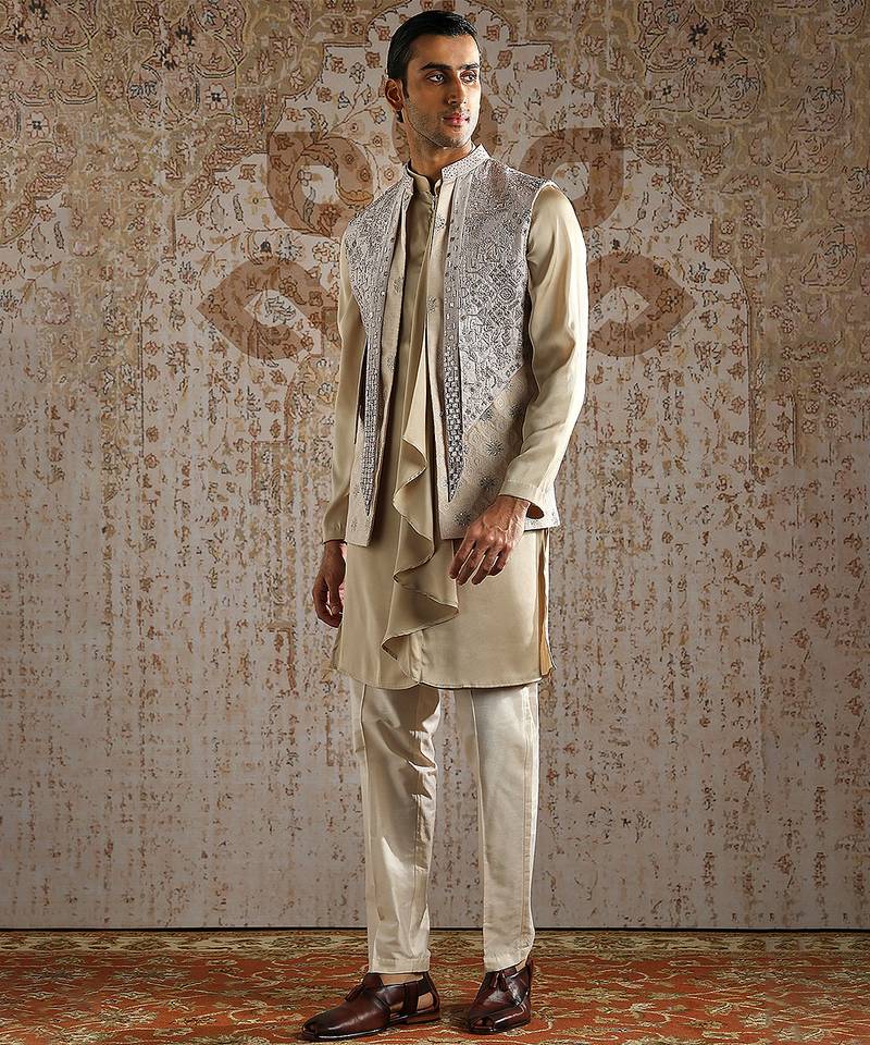 Champagne embroidered raw silk kurta bundi set