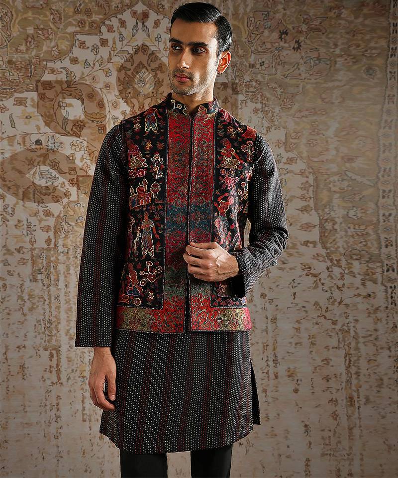 Black embroidered pashmina kurta bundi set