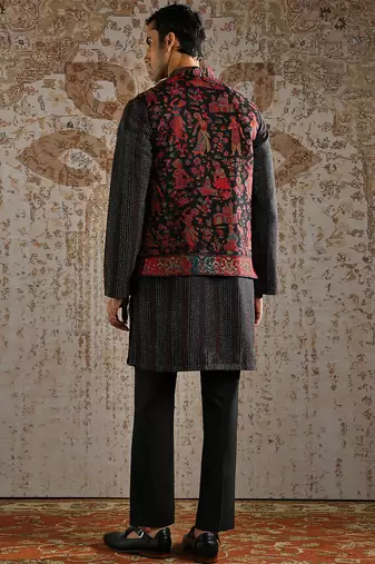 Black embroidered pashmina kurta bundi set