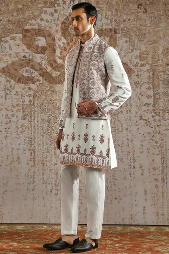 White embroidered silk kurta bundi set