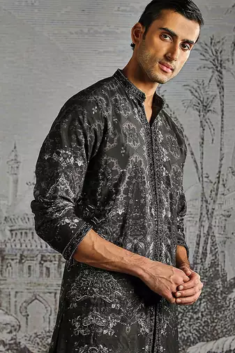 Black print chanderi kurta set