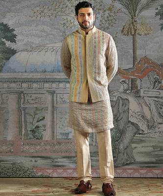 Beige embroidered silk kurta bundi set 2