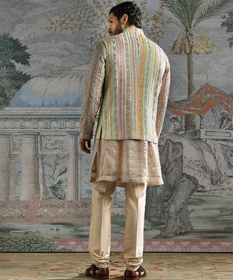 Beige embroidered silk kurta bundi set 5