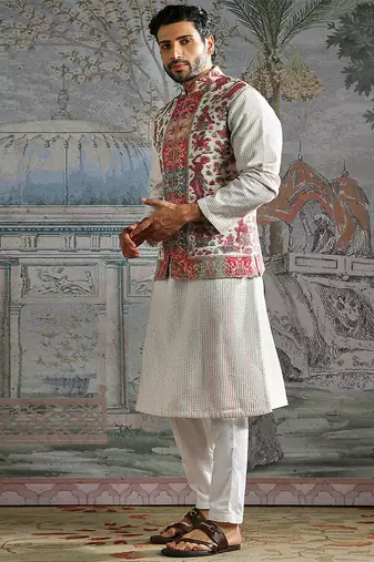 Multicolor printed pashmina kurta bundi set