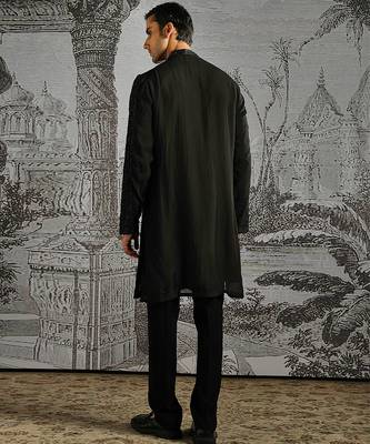Black embroidered georgette kurta set 5