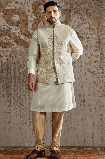 White embroidered silk kurta bundi set