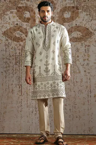 Ivory embroidered chanderi silk kurta set