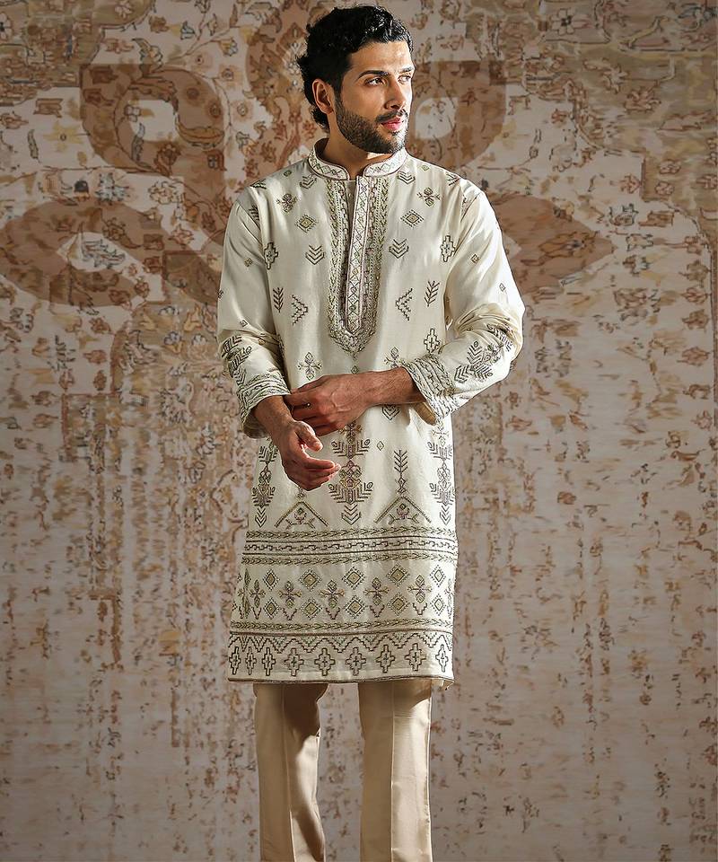 Ivory embroidered chanderi silk kurta set